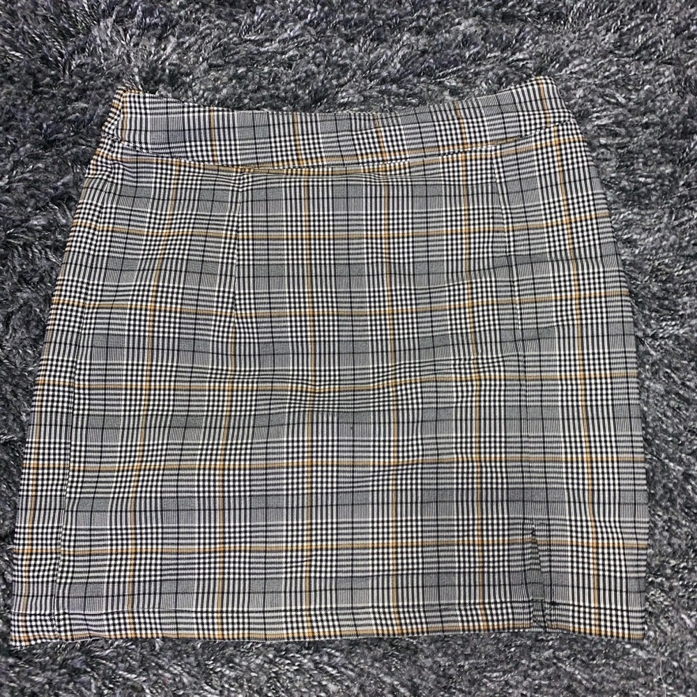 garage plaid mini skirt size small